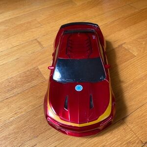 Radio Control Marvel Iron Man Red 2016 Chevy Camaro SS With Remote, Jada Toys